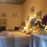 Locami Piazzetta Messinese Bed and Breakfast Παλέρμο