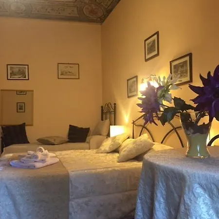 Locami Piazzetta Messinese Bed and breakfast Palermo