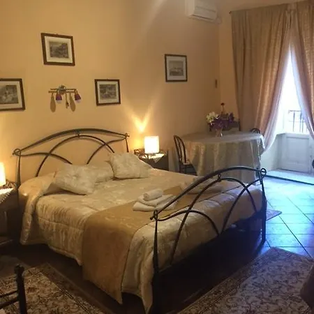 Bed and breakfast Locami Piazzetta Messinese *